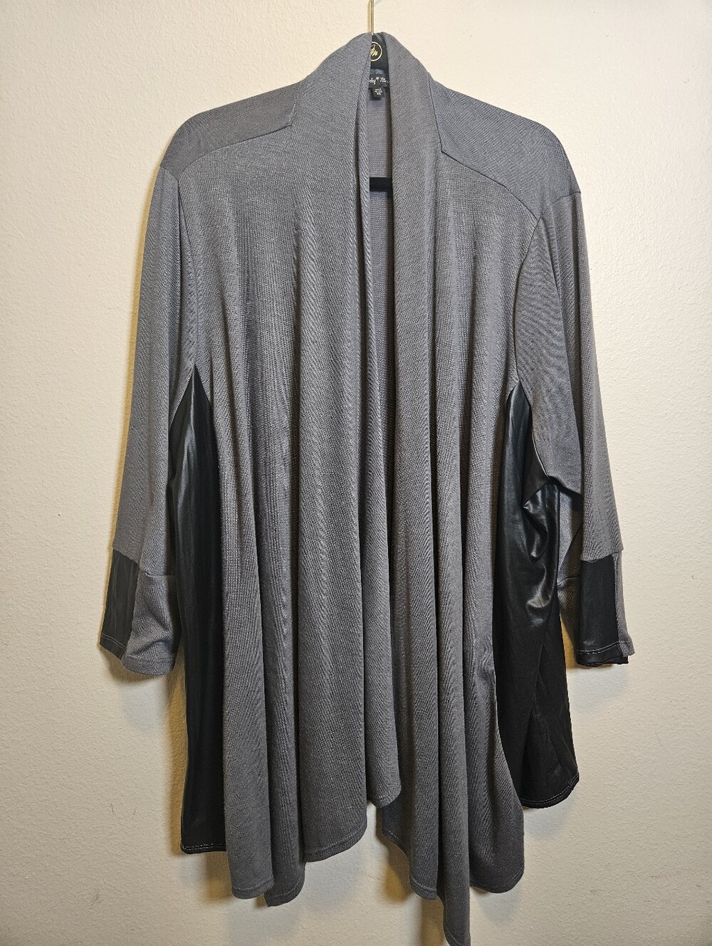 Slinky Brand Women's Gray Faux Leather Trim Drape Cardigan 3x Plus Size